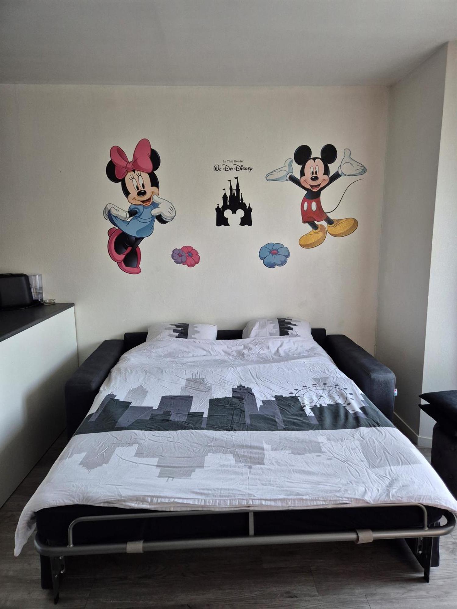 Studio A 2 Pas De Disneyland Esbly Luaran gambar